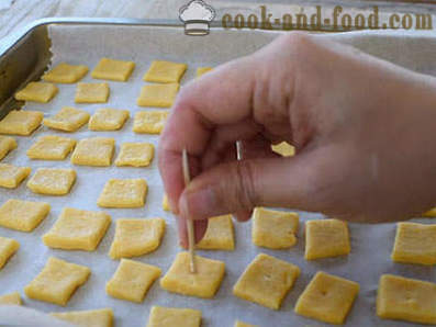 Kotitekoinen juusto keksejä resepti askel askeleelta