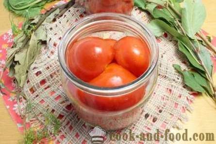Resepti aihio tomaattia ja sipulia