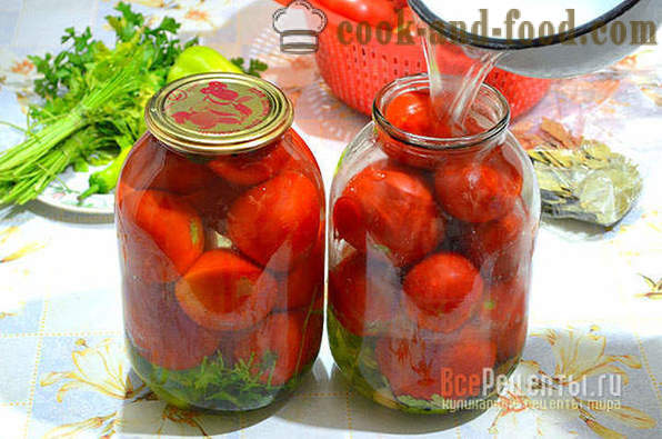 Marinoituja tomaatteja talvella