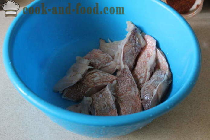 Kalaa marinoituja etikkaa sipulia ja kataja - miten ruokaa marinoidut kalat kotona, askel askeleelta resepti kuvat