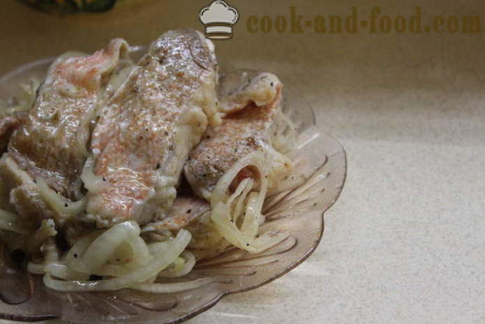 Kalaa marinoituja etikkaa sipulia ja kataja - miten ruokaa marinoidut kalat kotona, askel askeleelta resepti kuvat