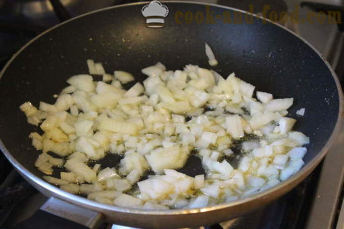 Herkullinen Stroganov kananrinnan smetanan ja sinappi - miten stroganoff kanan kanssa jauhoja, askel askeleelta resepti kuvat
