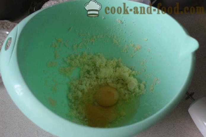 Yksinkertainen omenapiirakka inkivääri maitoa - miten leipoa omenapiirakka inkivääri uunissa, jossa askel askeleelta resepti kuvat
