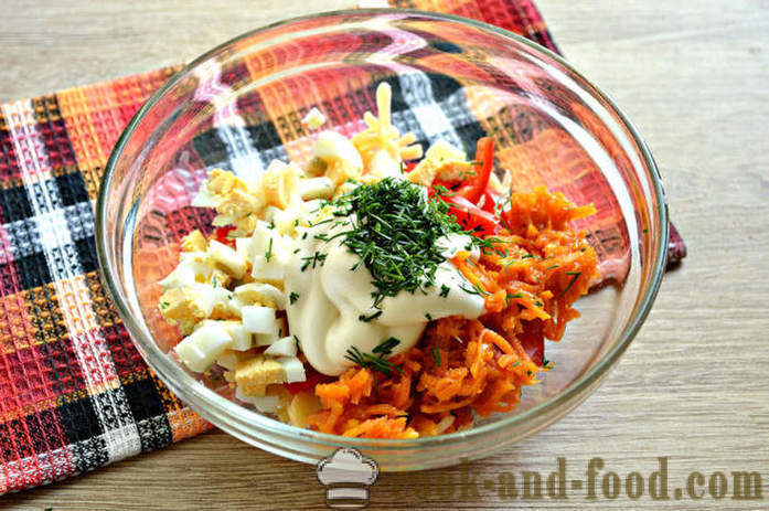 Juusto salaatti kirsikkatomaatteja, kananmunaa ja porkkanaa Korean - miten tehdä juustoa salaattia, askel askeleelta resepti kuvat