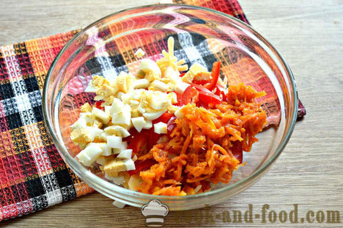 Juusto salaatti kirsikkatomaatteja, kananmunaa ja porkkanaa Korean - miten tehdä juustoa salaattia, askel askeleelta resepti kuvat
