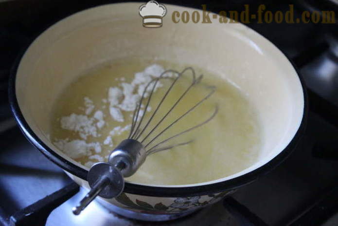 Päärynäpiirakkaan taikina - miten leipoa kakun päärynöitä, vaniljakastike ja Soufflé uunissa, jossa askel askeleelta resepti kuvat