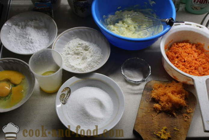 Porkkanakakkua ja appelsiininkuori - miten leipoa kakun oranssi ja porkkana, jossa askel askeleelta resepti kuvat