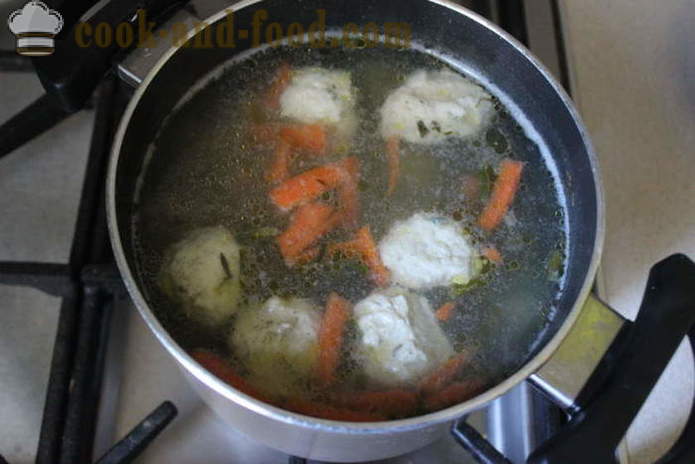 Pinaattikeittoa kerma ja nyytit - miten ruokaa keitto pinaatti jäädytetty, askel askeleelta resepti kuvat