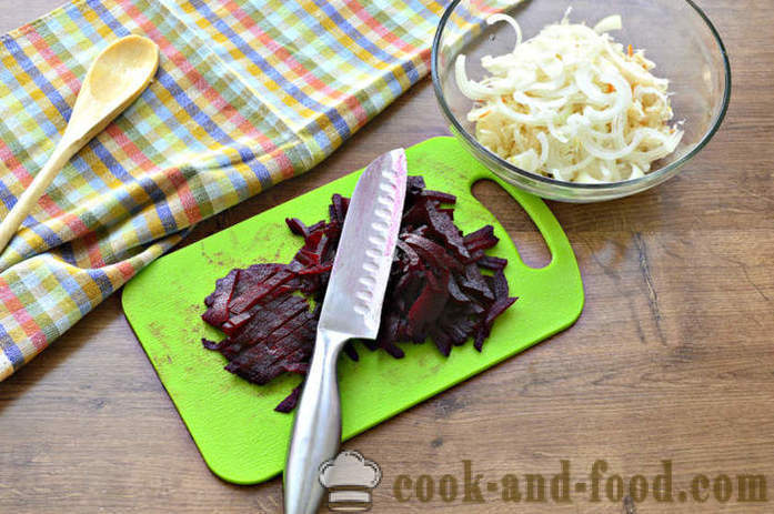 Meatless Sokerijuurikkaan salaatti hapankaali - miten ruokaa punajuurisalaattia hapankaali, askel askeleelta resepti kuvat