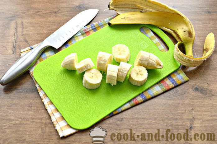 Banaani smoothie kaurahiutaleita - miten tehdä banaani smoothie maitoa ja puuroa tehosekoittimessa, askel askeleelta resepti kuvat