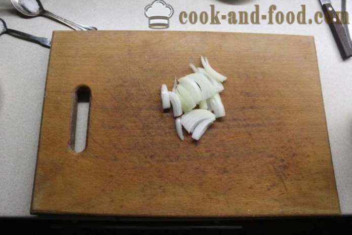 Smetanaa ja sipulia kastikkeessa hillosipulien - miten ruokaa herkullinen kastike sipulia, smetanaa ja majoneesia askel askeleelta resepti kuvat