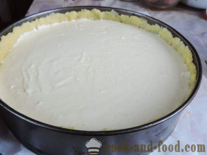 Kotitekoinen juustokakku raejuustoa on murotaikina - miten tehdä juustokakku kotona, askel askeleelta resepti kuvat