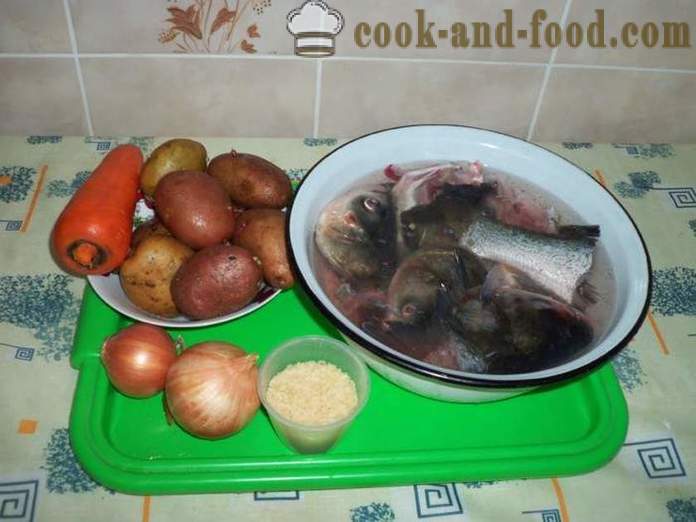 Herkullista keittoa karpin - miten ruokaa keitto karppi, jossa askel askeleelta resepti kuvat