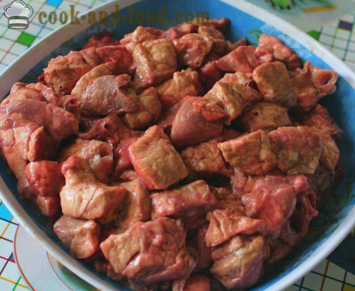 Porsaan keuhkot haudutettu yrtit - miten ruokaa sianlihaa keuhkoihin oikein, askel askeleelta resepti kuvat