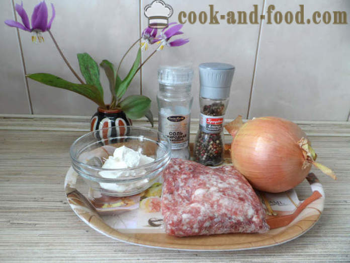 Pastiet lihaa ja juustoa kreikaksi - miten tehdä piirakat kotona, askel askeleelta resepti kuvat