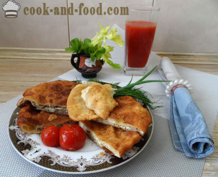 Pastiet lihaa ja juustoa kreikaksi - miten tehdä piirakat kotona, askel askeleelta resepti kuvat