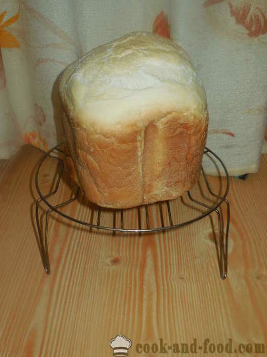 Yksinkertainen resepti kotitekoista leipää tomaatti marinadi - miten leipoa leipää leipäkone kotona, askel askeleelta resepti kuvat