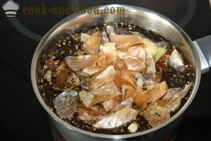 Maukas makrilli, savustettu tee ja sipuli kuoret - miten polttaa makrillia sipulinkuoriväri kotona, askel askeleelta resepti kuvat
