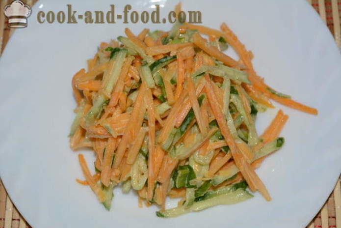 Salaatti kurpitsa ja kurkku sinappikastiketta - miten valmistautua salaatti kurpitsa ja kurkku, jossa askel askeleelta resepti kuvat