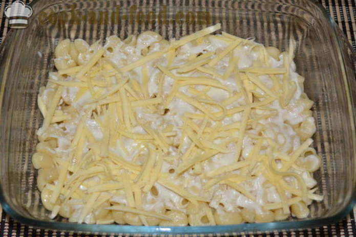 Makaronilaatikko jauheliha ja valkokastikkeen - miten ruokaa pastavuokaa uunissa, jossa askel askeleelta resepti kuvat