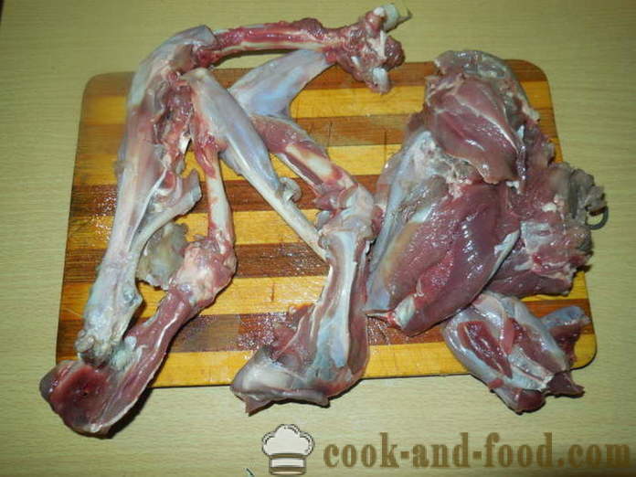 Haudutettua villi kani multivarka - miten ruokaa villi kani kotona, askel askeleelta resepti kuvat