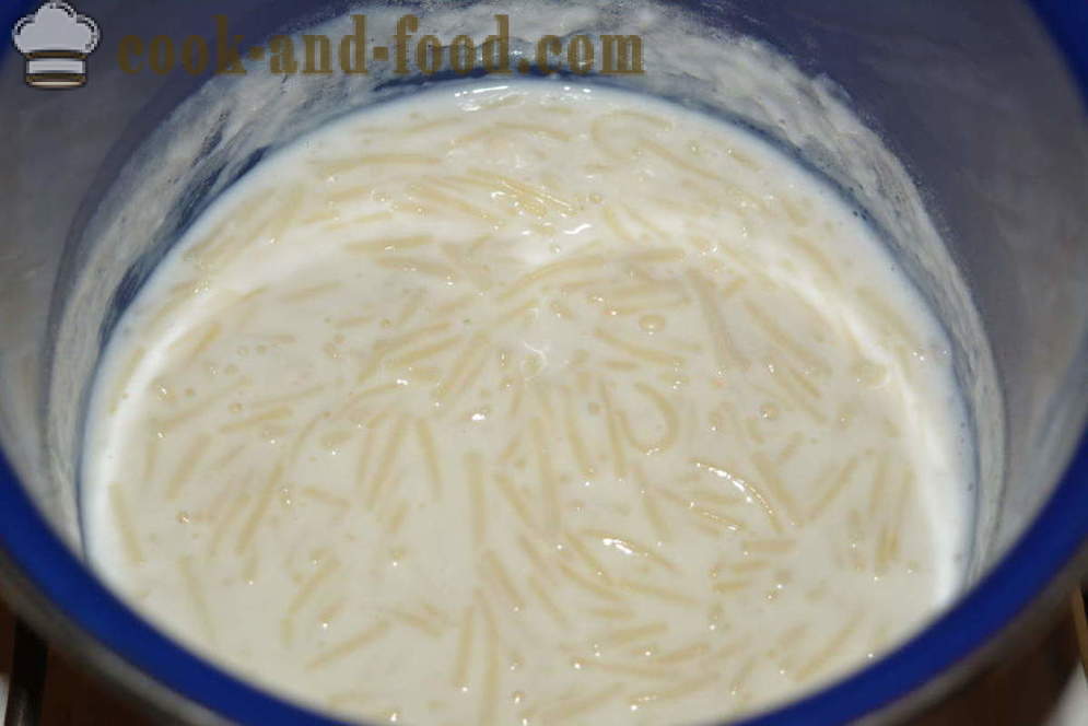 Maito vermiselli lapsille - miten hautua maidon nuudeleita pannulla, askel askeleelta resepti kuvat