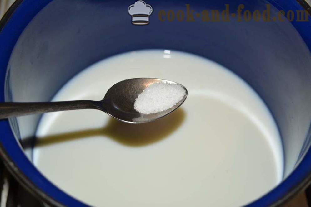 Mannasuurimot maidossa ilman paakkuja pannulla - miten ruokaa puuroa maitoa ilman paakkuja, askel askeleelta resepti kuvat
