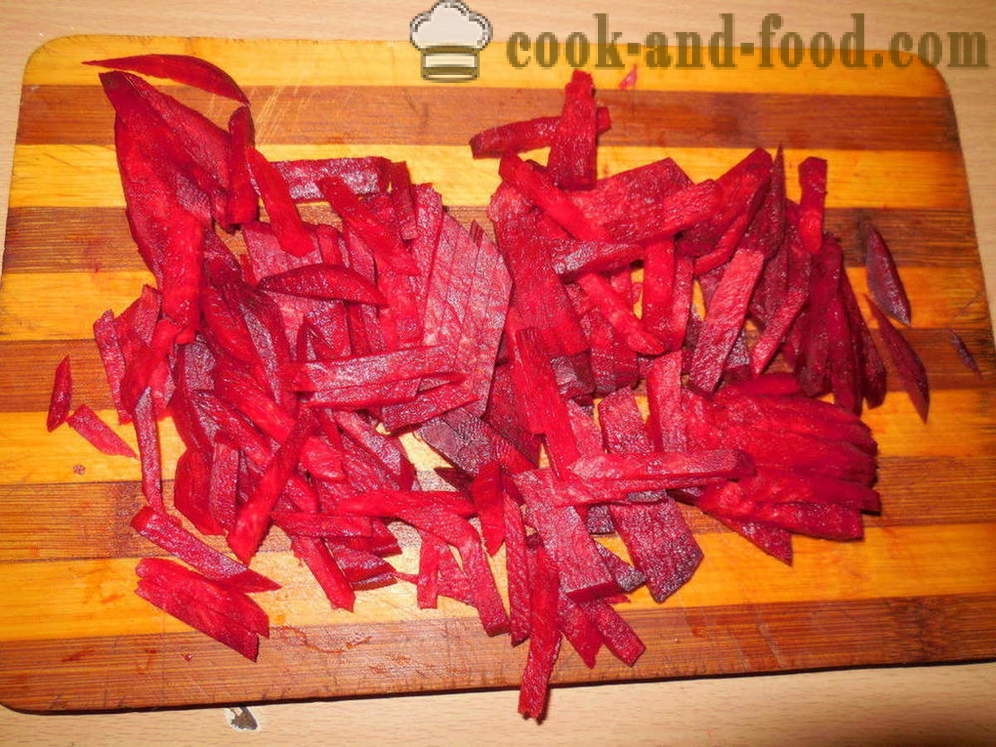 Kasviskeitto sardiineja tomaattikastiketta multivarka - miten ruokaa kasviskeitto anjovis, askel askeleelta resepti kuvat