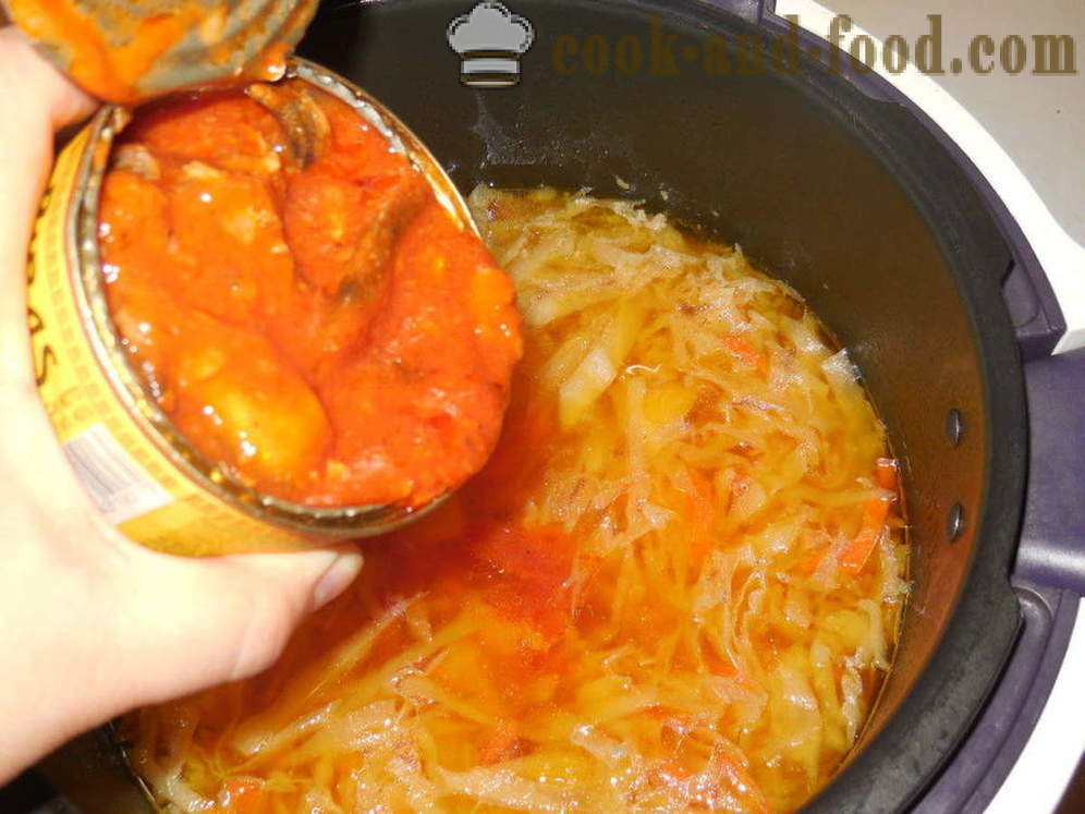 Kasviskeitto sardiineja tomaattikastiketta multivarka - miten ruokaa kasviskeitto anjovis, askel askeleelta resepti kuvat