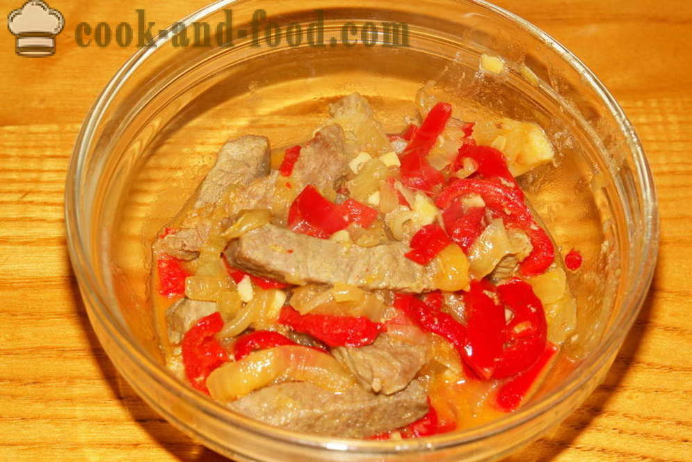 Stroganoff ilman smetana ja tomaattipyree - miten ruokaa herkullinen stroganoff kastike, askel askeleelta resepti kuvat