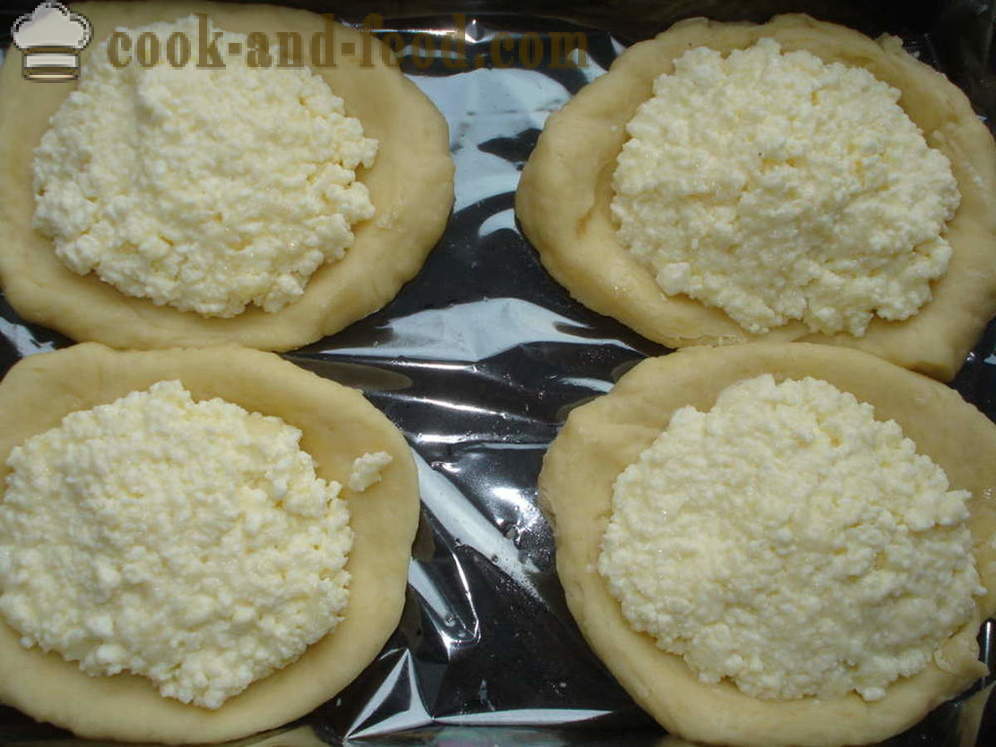 Juustokakku taikina uunissa - miten ruokaa juustokakku raejuustoa, askel askeleelta resepti kuvat