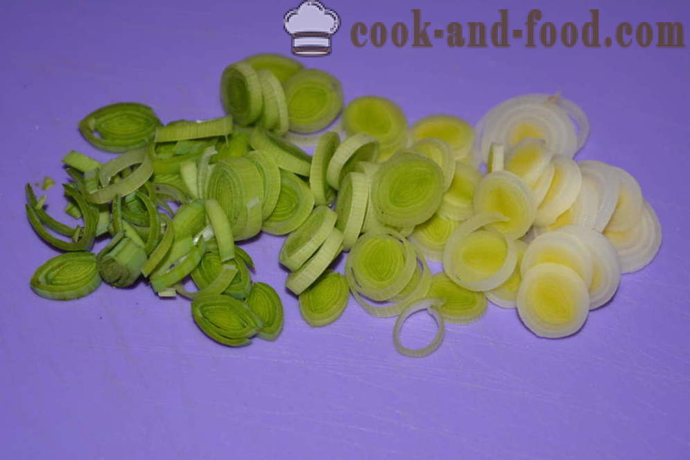 Yksinkertainen salaatti tuoretta kurkkua ja tomaattia muna ja purjo - miten ruokaa vihannesten salaattia majoneesia, askel askeleelta resepti kuvat