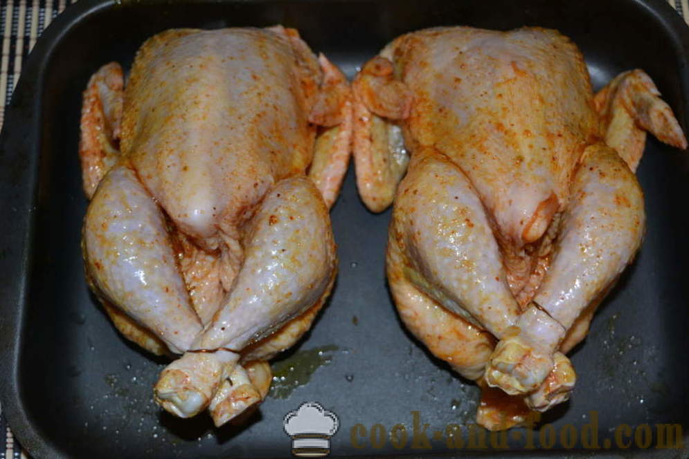 Täytetty kana rapea kuori paistetaan uunissa - kuten paistettu kana uunissa koko, askel askeleelta resepti kuvat