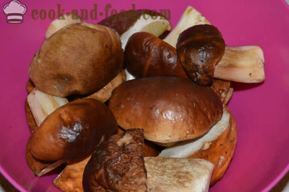 Keitto valkoisia tuoreita sieniä tuorejuusto - miten ruokaa sienikeitto tuoretta sieniä ja juustoa, askel askeleelta resepti kuvat