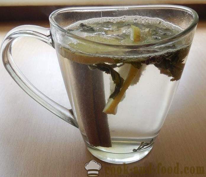 Vihreä tee inkivääri, sitruuna, hunaja ja mausteet - miten hautua inkivääri teetä resepti valokuvista.