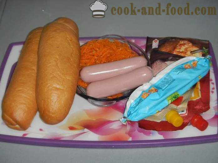 Herkullista kotiruokaa hot dog - miten hot dog, askel askeleelta resepti kuvia.