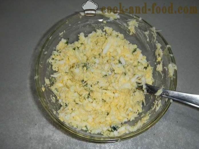 Herkullinen lihapullia täytettyjä munia ja juustoa - miten ruokaa lihapullat täytteenä, askel askeleelta resepti kuvia.