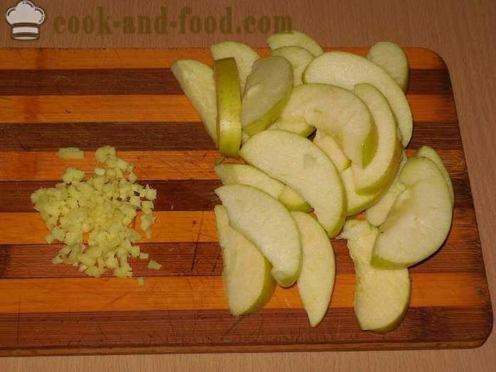 Lush omenapiirakan multivarka kanelilla ja inkiväärillä - miten omenapiirakan multivarka, askel askeleelta resepti kuvia.