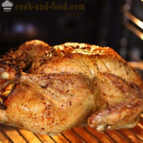 Miten herkullinen paistettu kana uunissa - video reseptejä kotona
