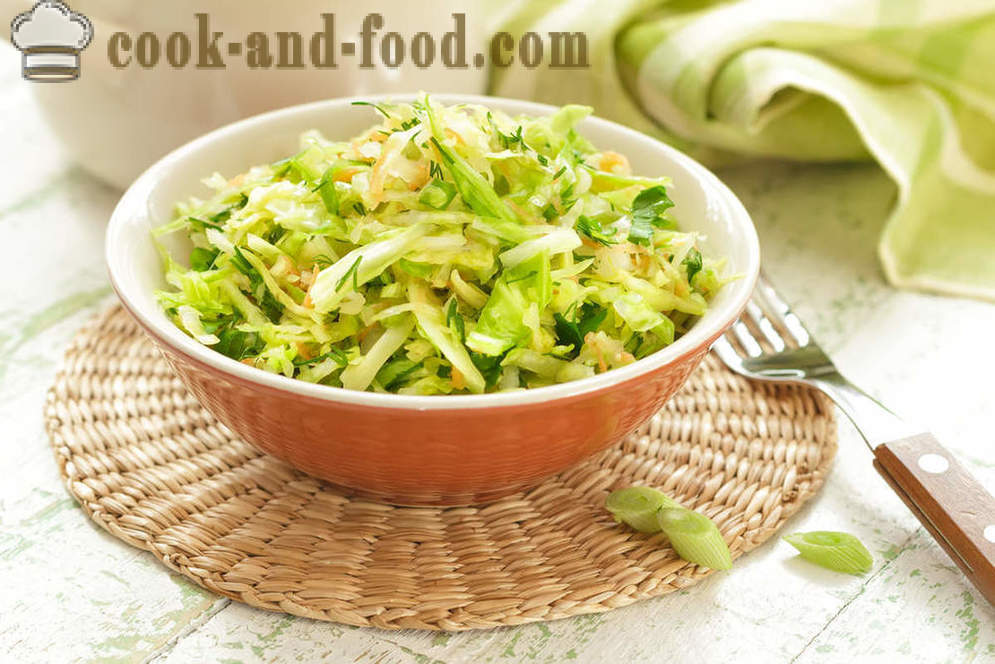 Reseptit salaatti tuoretta kaalia